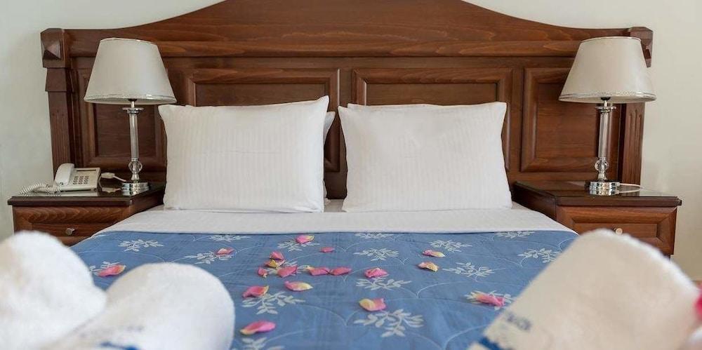 Kymata Hotel Paralía Eksteriør billede